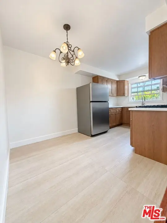 12811 Oxnard Street 1, North Hollywood, CA — listing photo 1