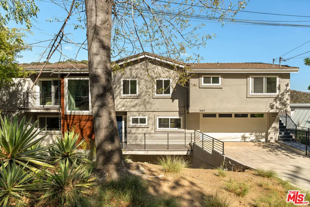 1664 Gladys Drive, Glendale, CA — listing photo 1