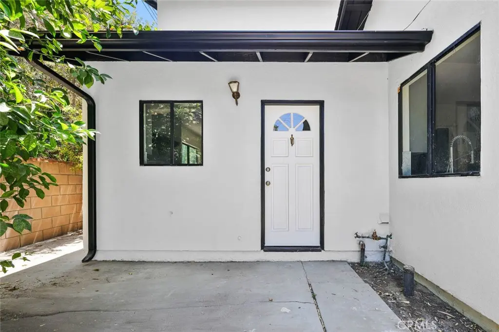 7049 Salisbury Road 2, West Hills, CA — listing photo 1