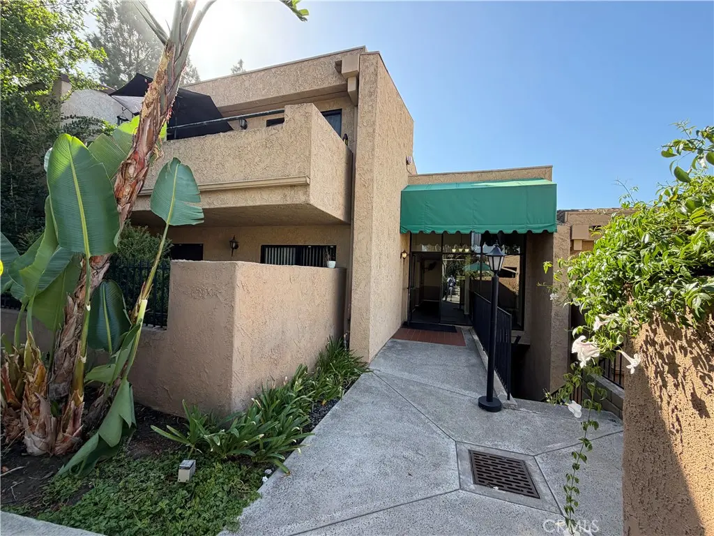 Condominium for sale at 4788 Lakeview, Yorba Linda, CA featuring 1 bed and 1 bath
