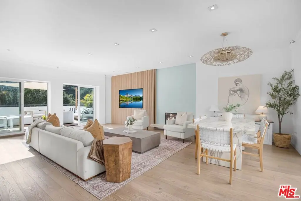 8755 Skyline Drive, Los Angeles, CA — listing photo 1