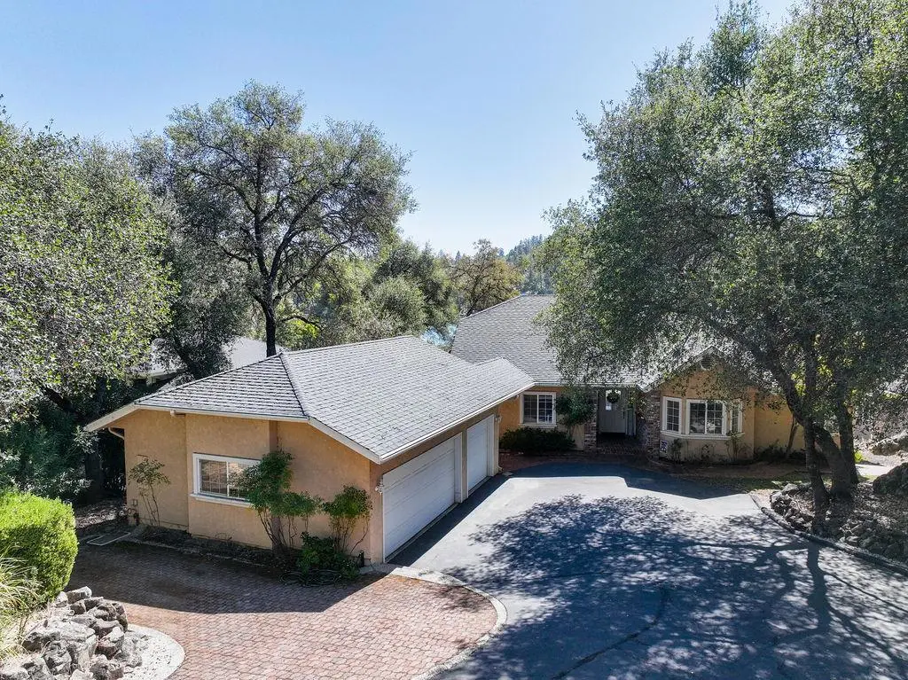 13814 Lake Wildwood Drive, Penn Valley, CA — listing photo 1