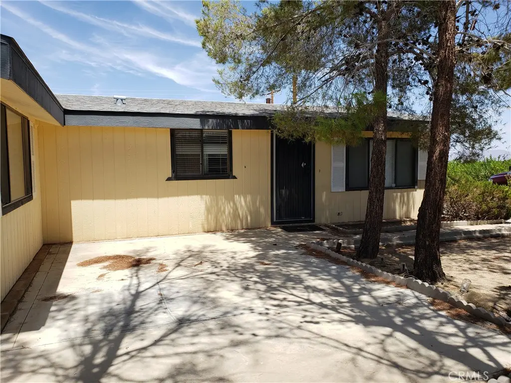 Residential Lease for rent at 74976 Aladdin Drive, 29 Palms, San Bernardino County, CA featuring 2 beds and 2 baths