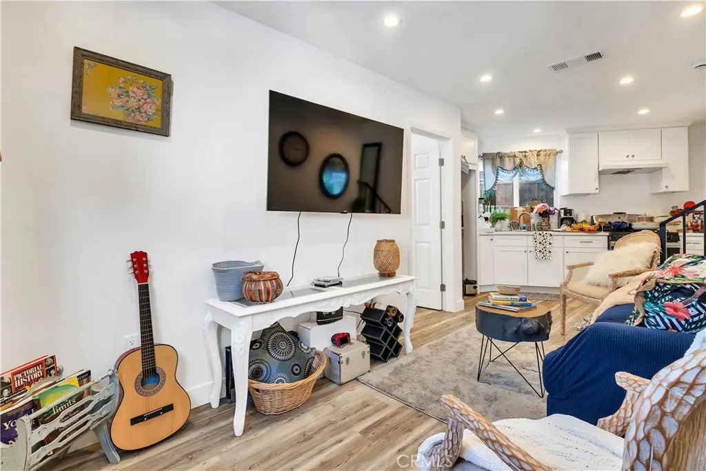 8326 Byrd Avenue, Inglewood, CA — listing photo 1