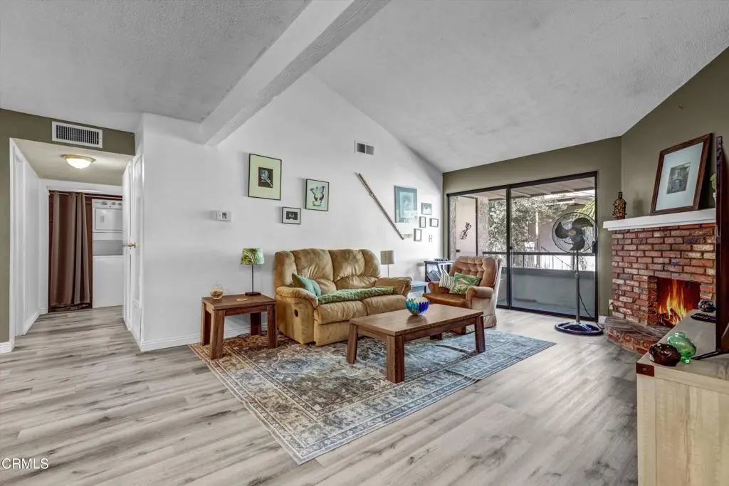 Condominium for sale at 15511 Sherman Way 32, Los Angeles, CA featuring 3 beds and 2 baths