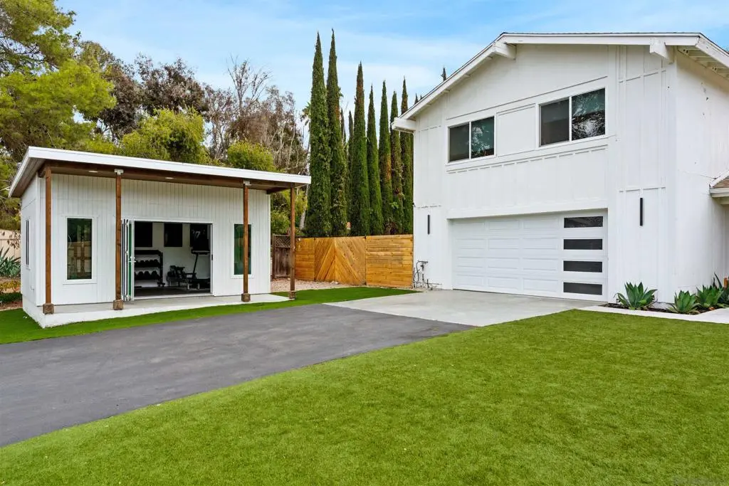 5762 Old Ranch Rd, Oceanside, CA — listing photo 1