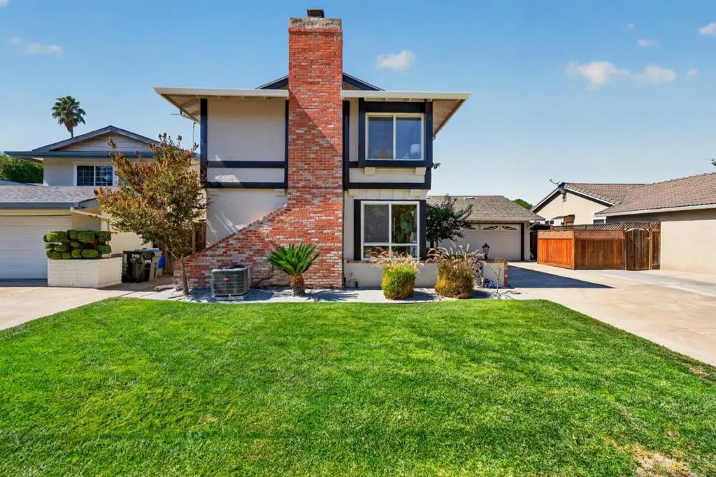 Single Family Residence for sale at 5443 Entrada Cedros, San Jose, CA featuring 4 beds and 3 baths