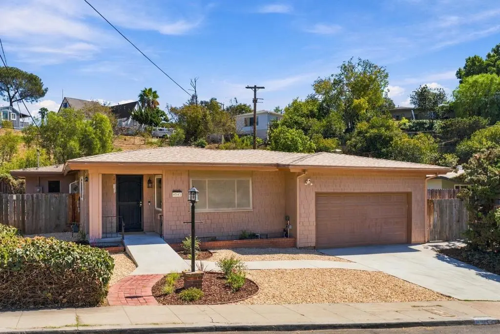 4541 Patria, San Diego, CA — listing photo 1