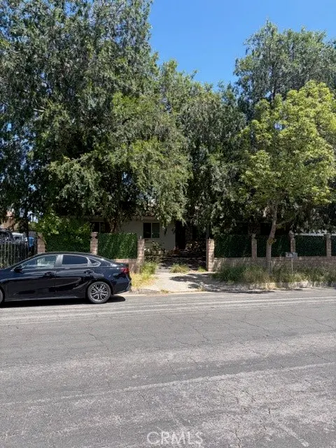 10210 Encino Avenue, Northridge, CA — listing photo 1