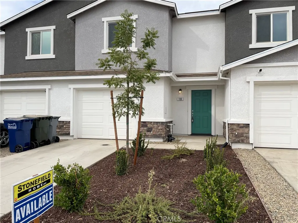 Single Family Residence for sale at 133 Wonderland Trail Lane, Merced, CA featuring 3 beds and 3 baths