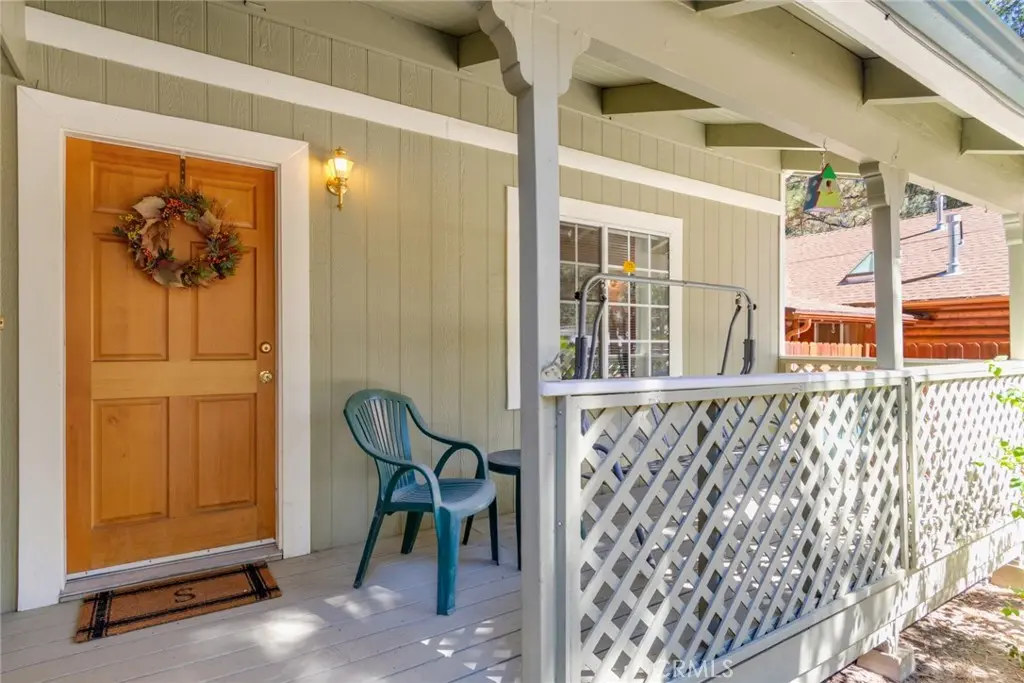 833 Angeles, Big Bear City, CA — listing photo 1