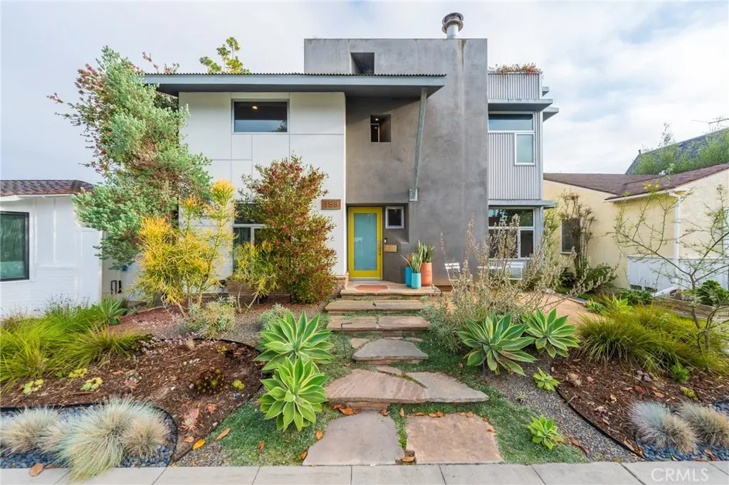 358 Santa Ana, Long Beach, CA — listing photo 1