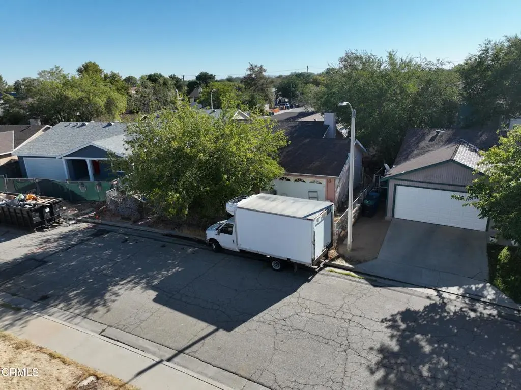 44118 Parkview Lane, Lancaster, CA — listing photo 1