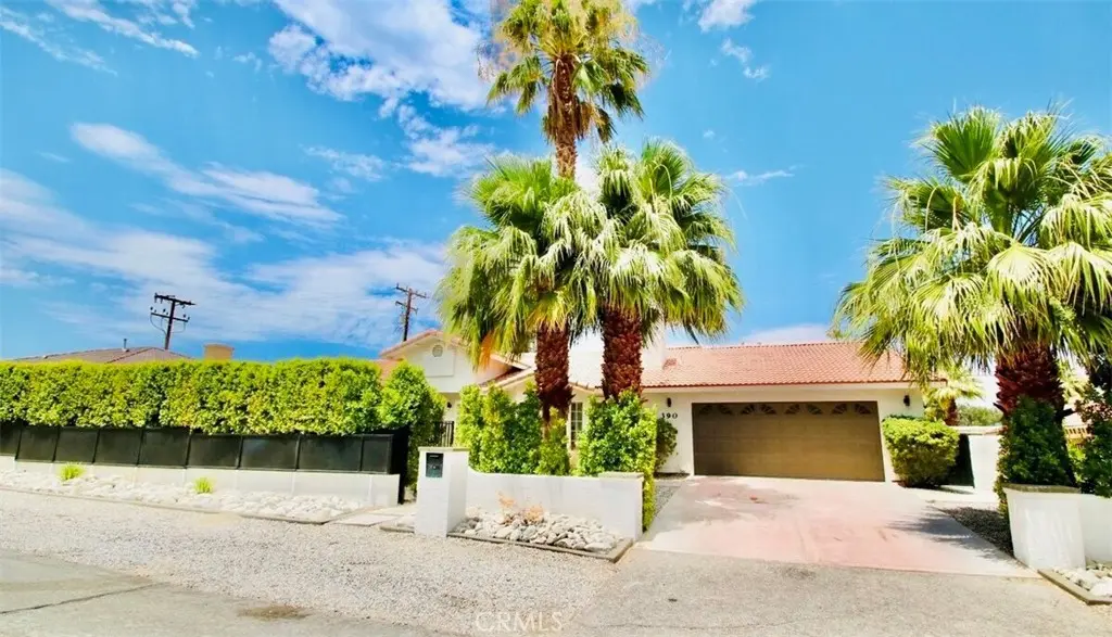 390 W Cortez, Palm Springs, CA — listing photo 1