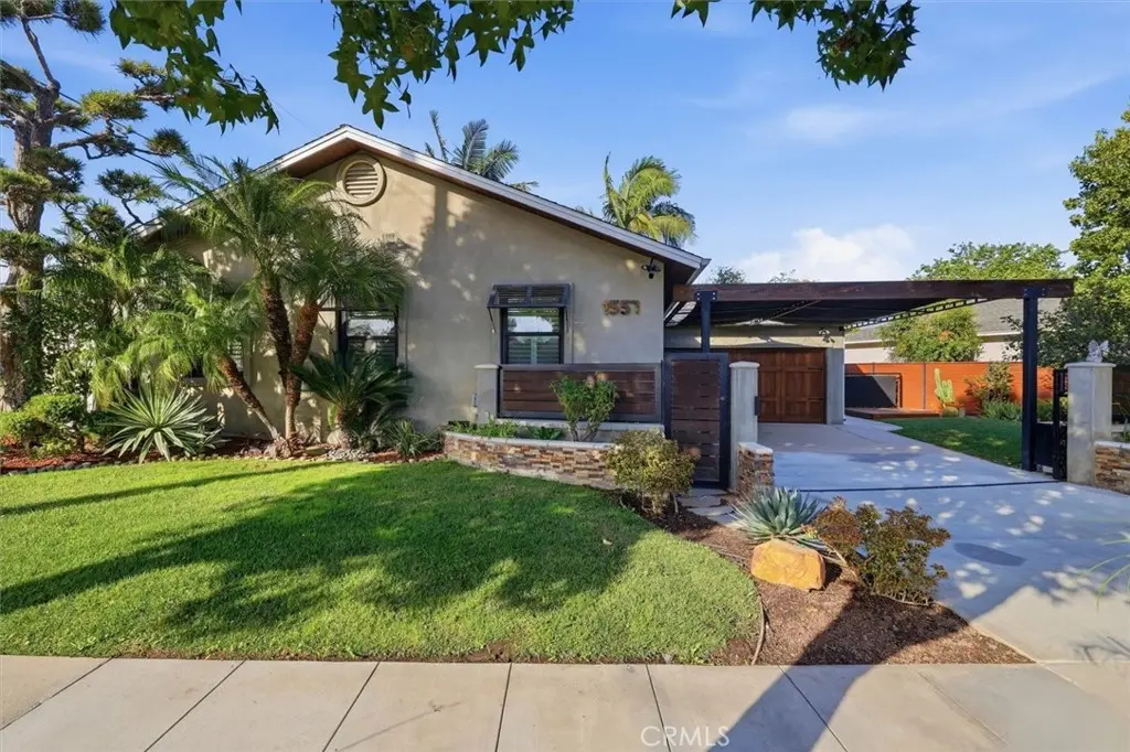 1557 W 211th, Torrance, CA — listing photo 1