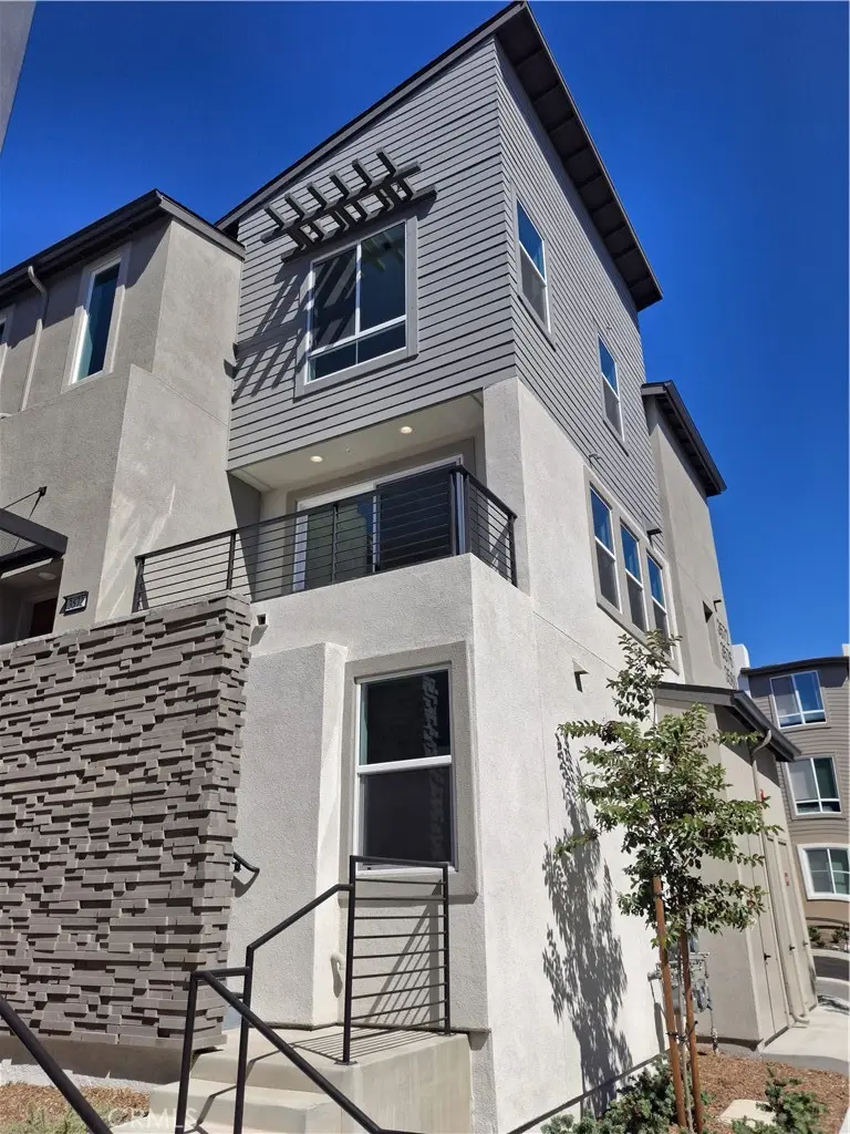 Condominium for sale at 3572 Via Nido, Carlsbad, CA featuring 4 beds and 4 baths