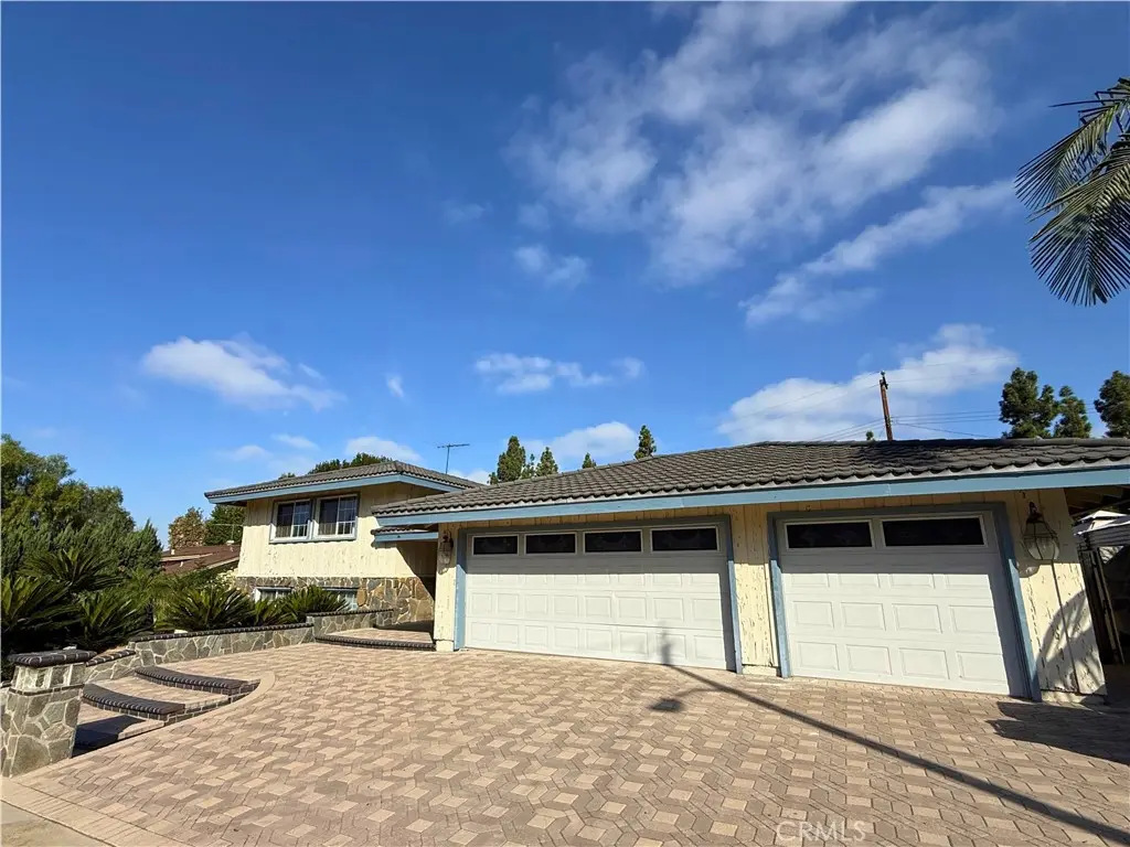 15445 Surrey Lane, La Mirada, CA — listing photo 1