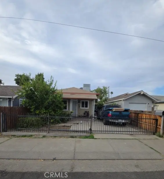 131 Delhi, Stockton, CA — listing photo 1