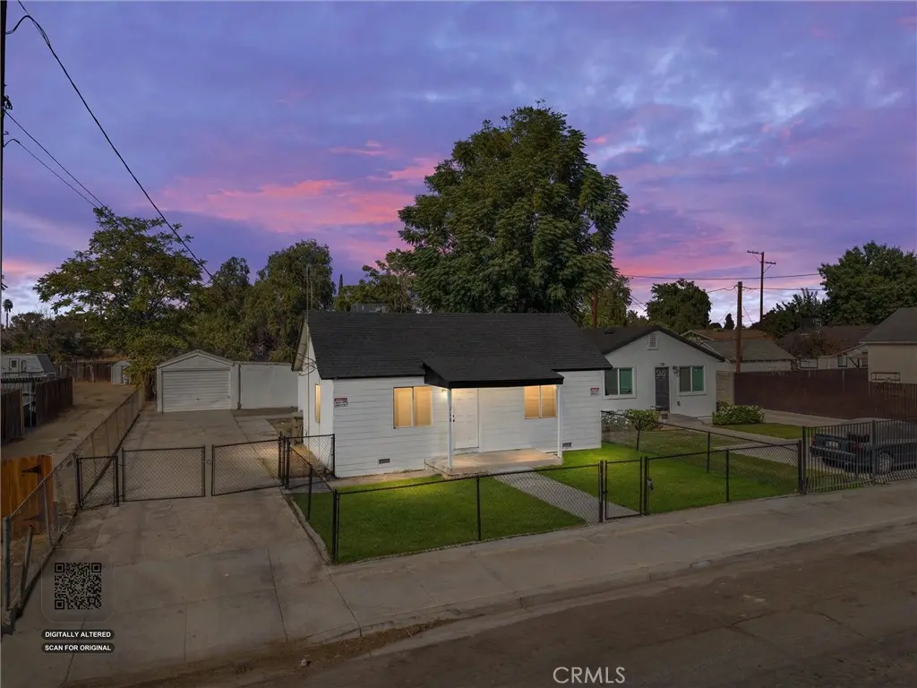 116 E Warren Avenue, Bakersfield, CA — listing photo 1