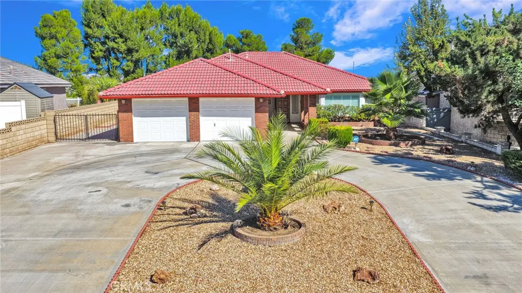 13355 Stoneridge Drive, Victorville, CA — listing photo 1