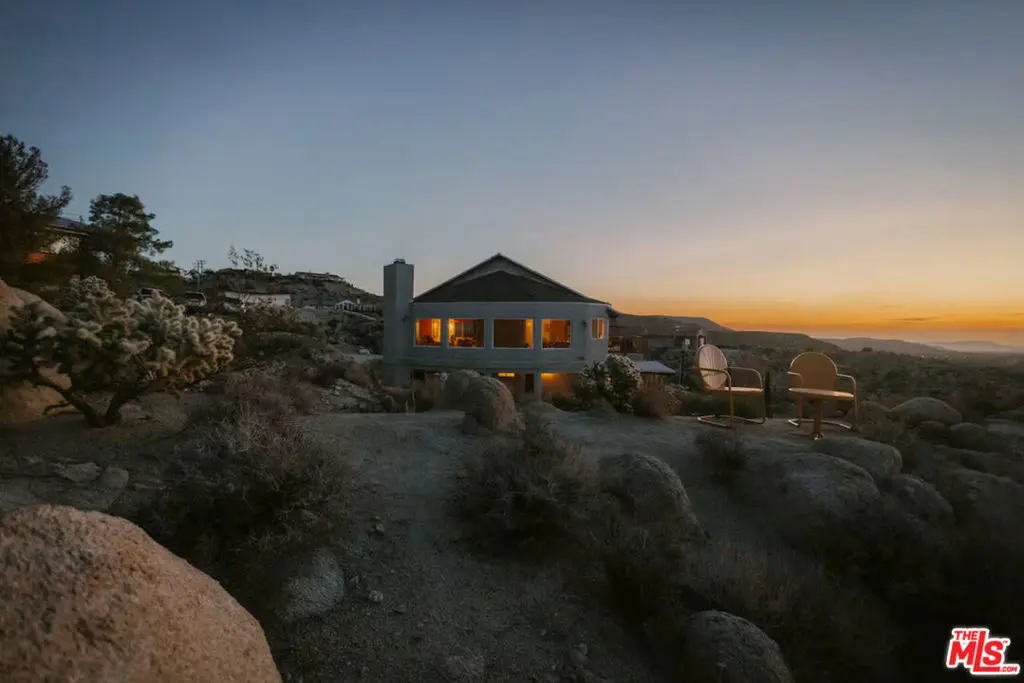 6242 Mandarin Road, Yucca Valley, CA — listing photo 1
