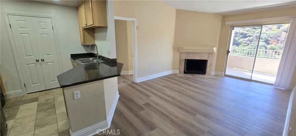 2380 Del Mar 308, Corona, CA — listing photo 1