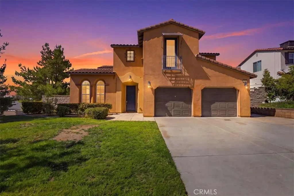 4891 Westmont, Riverside, CA — listing photo 1