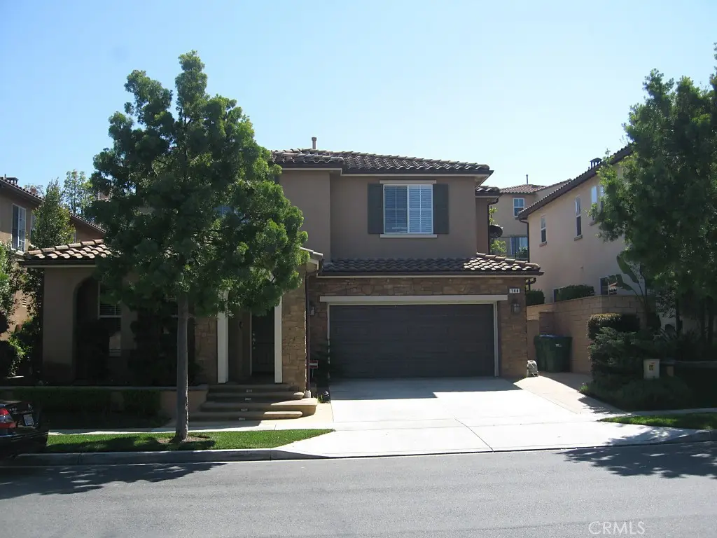 Single Family Residence for rent at 144 Treehouse, Irvine, CA featuring 4 beds and 4 baths