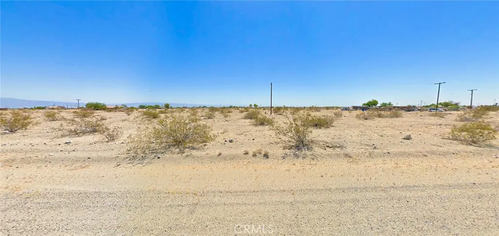 2328 Port Avenue, Thermal, CA — listing photo 1