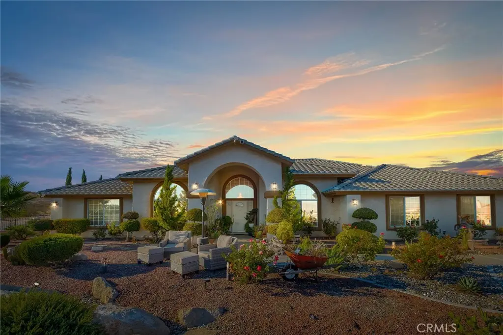 17846 Ohna, Apple Valley, CA — listing photo 1