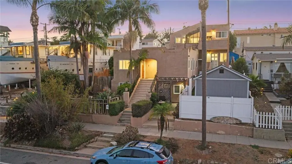 720 3rd Street, Encinitas, CA — listing photo 1