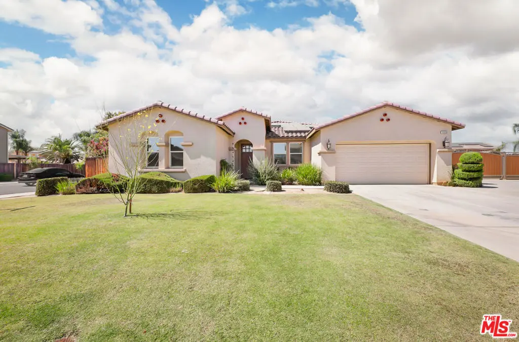 15538 Quintero Place, Bakersfield, CA — listing photo 1