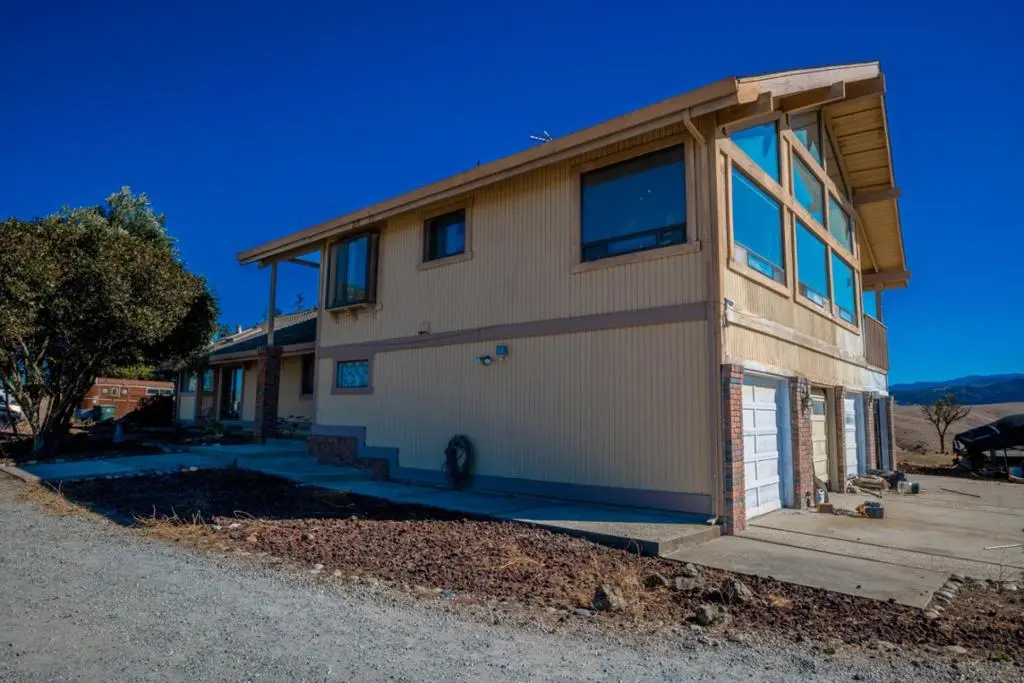115 McCary Drive, Hollister, CA — listing photo 1