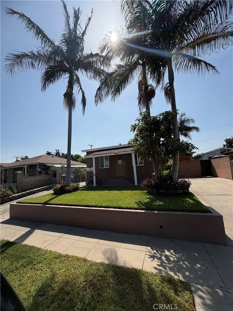 6526 San Miguel, Paramount, CA — listing photo 1