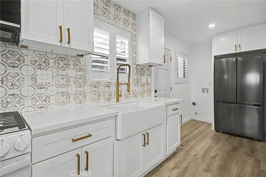 1819 Cerritos Avenue, Long Beach, CA — listing photo 1
