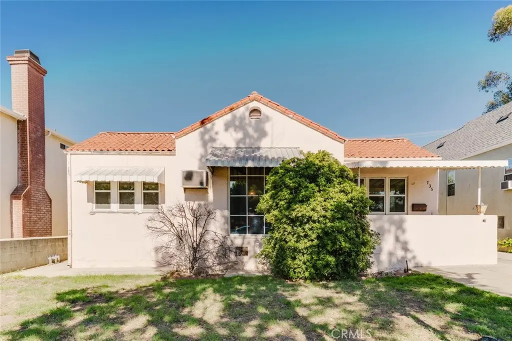 735 E Verdugo Avenue, Burbank, CA — listing photo 1