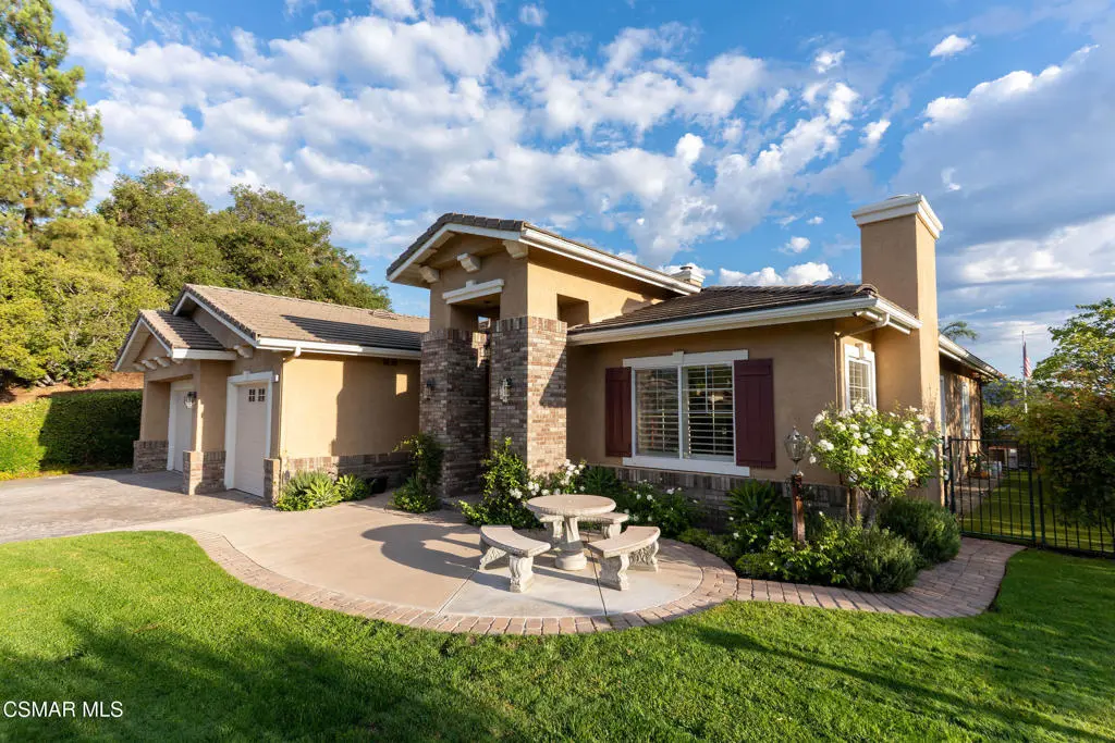 Residential Lease for rent at 750 Huntsdale Court, Newbury Park, Ventura County, CA featuring 4 beds and 3 baths