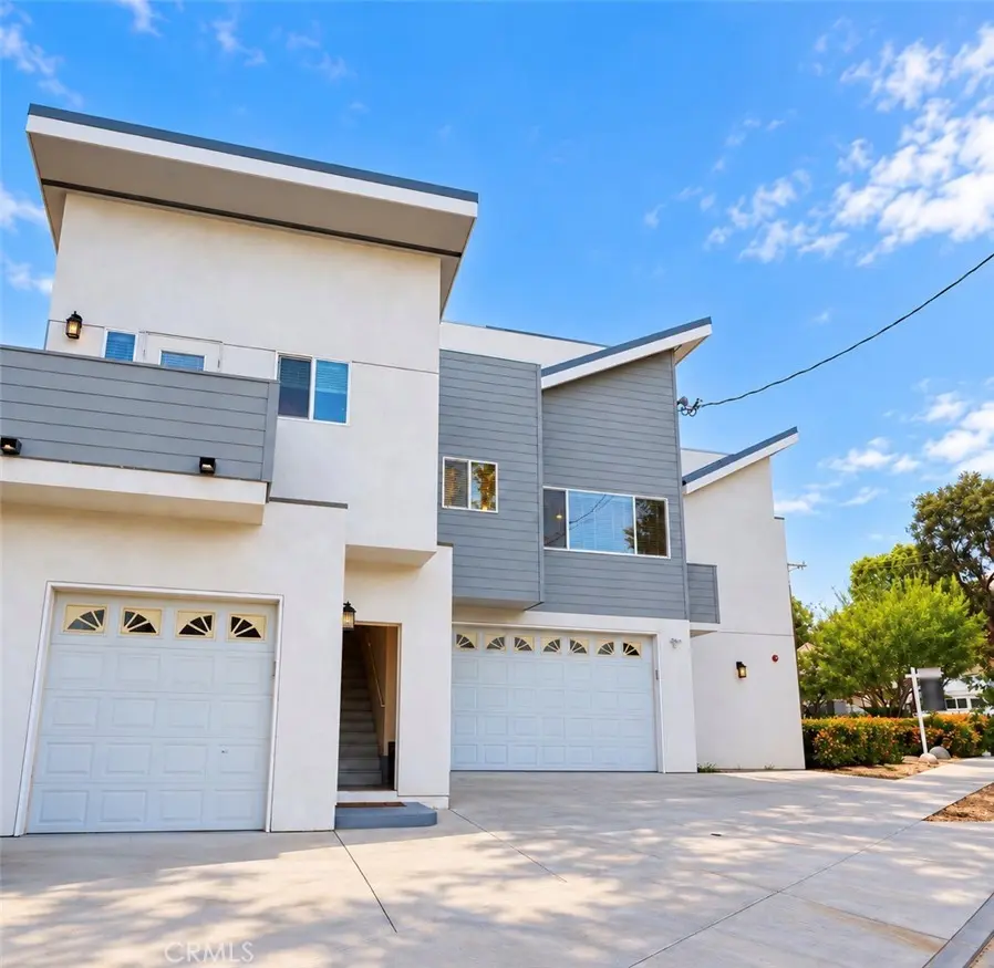 2500 Hermosa Ave C, Montrose, CA — listing photo 1