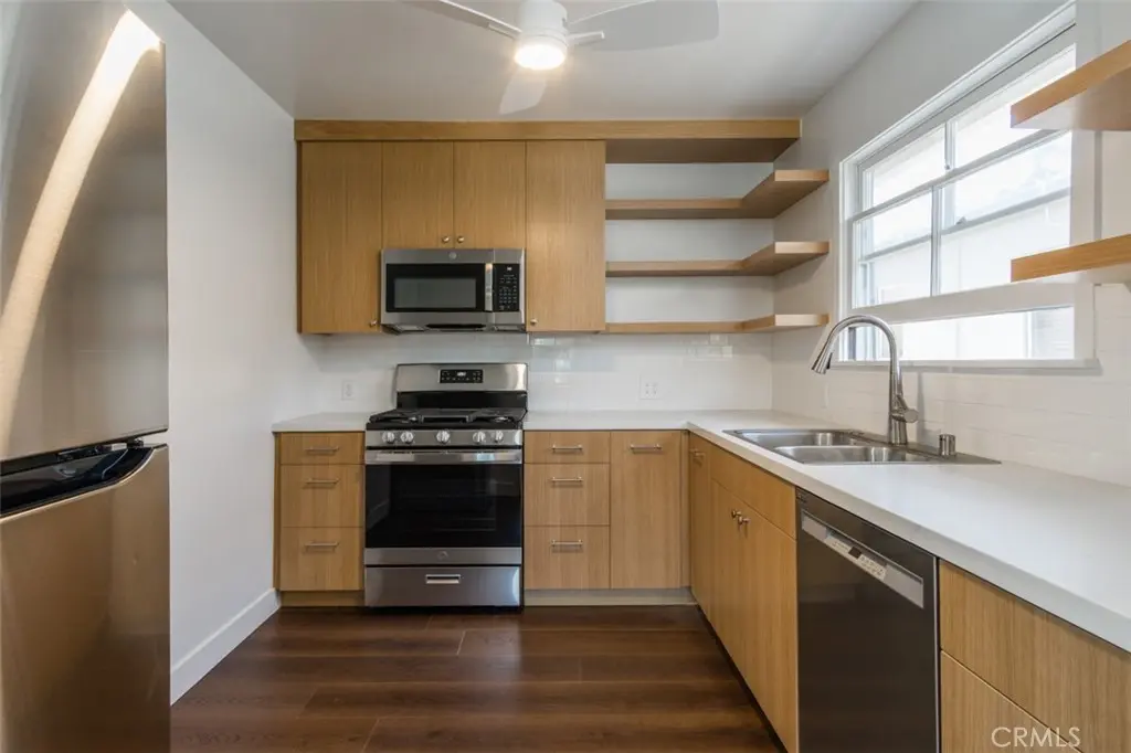 13503 Moorpark, Sherman Oaks, CA — listing photo 1