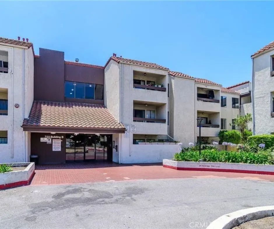 700 W 3rd A-309, Santa Ana, CA — listing photo 1