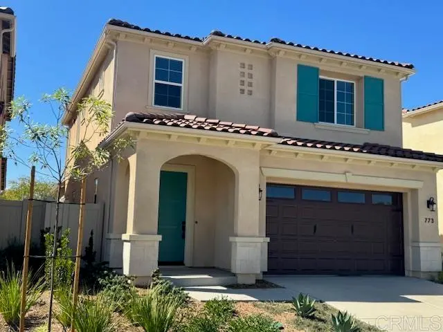 Residential Lease for rent at 753 Michael Court, Vista, San Diego County, CA featuring 3 beds and 3 baths