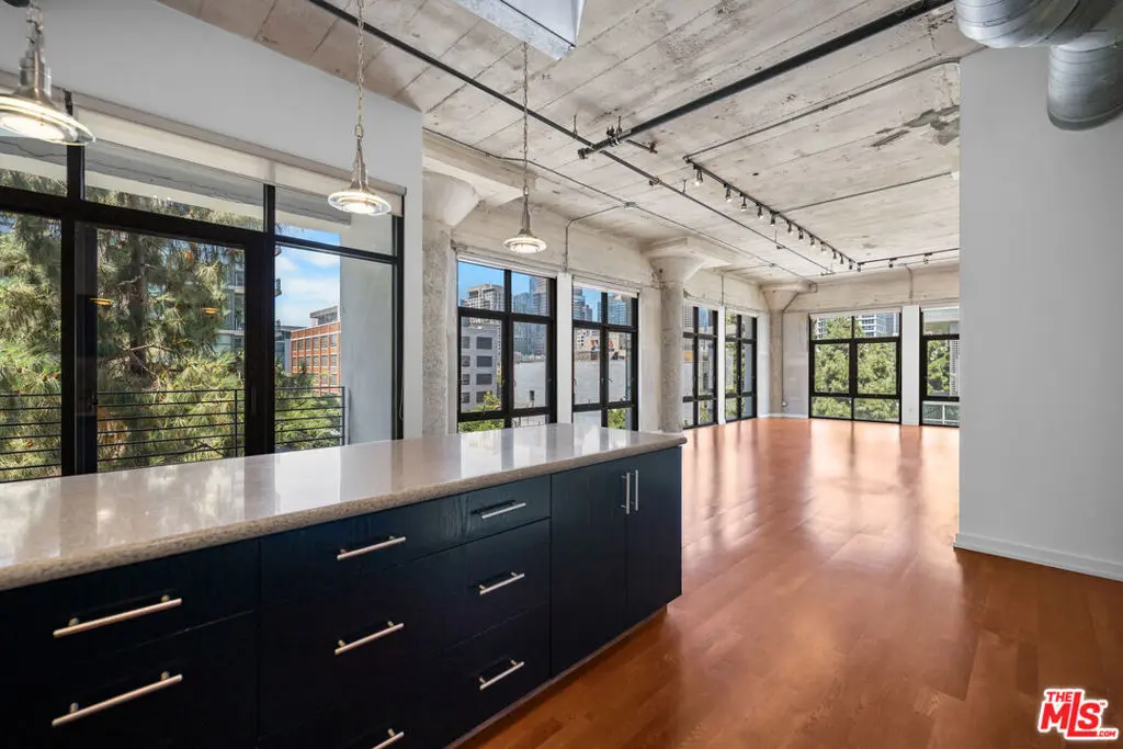 Condominium for rent at 330 W 11th Street 406, Los Angeles, CA featuring 2 beds and 2 baths