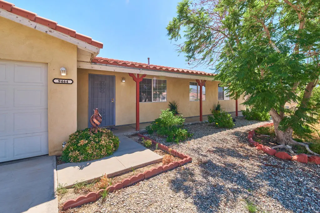 Residential Lease for rent at 9464 Valencia Drive, Desert Hot Springs, Riverside County, CA featuring 3 beds and 2 baths