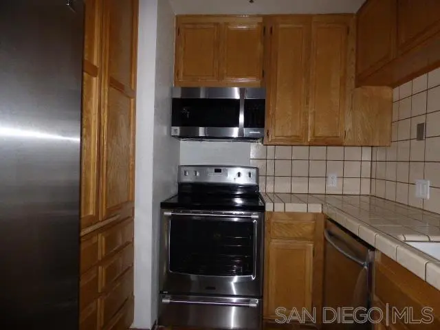 5665 Friars Rd 208, San Diego, CA — listing photo 1