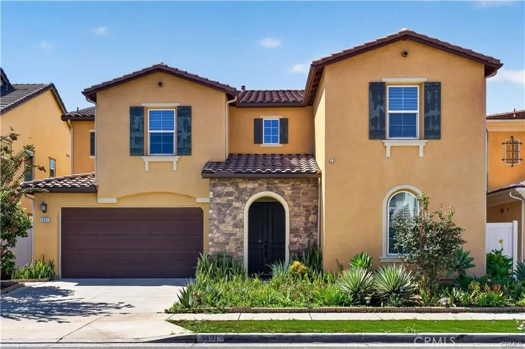Single Family Residence for rent at 1491 S Carnelian, Anaheim, CA featuring 6 beds and 6 baths