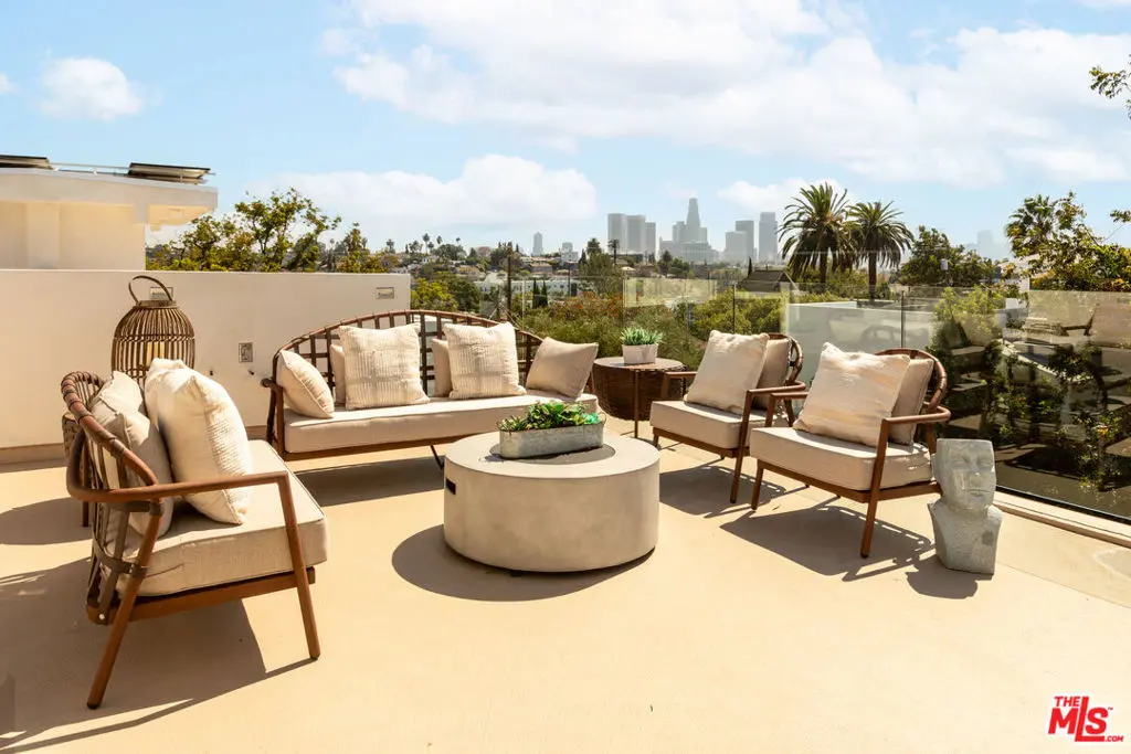 837 Waterloo Street, Los Angeles, CA — listing photo 1