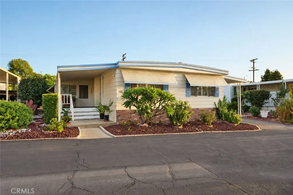 840 E Foothill Boulevard 142, Azusa, CA — listing photo 1