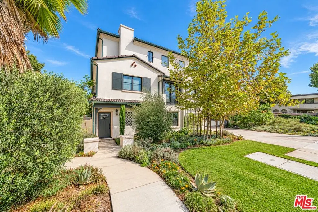 1022 La Cadena Avenue B, Arcadia, CA — listing photo 1