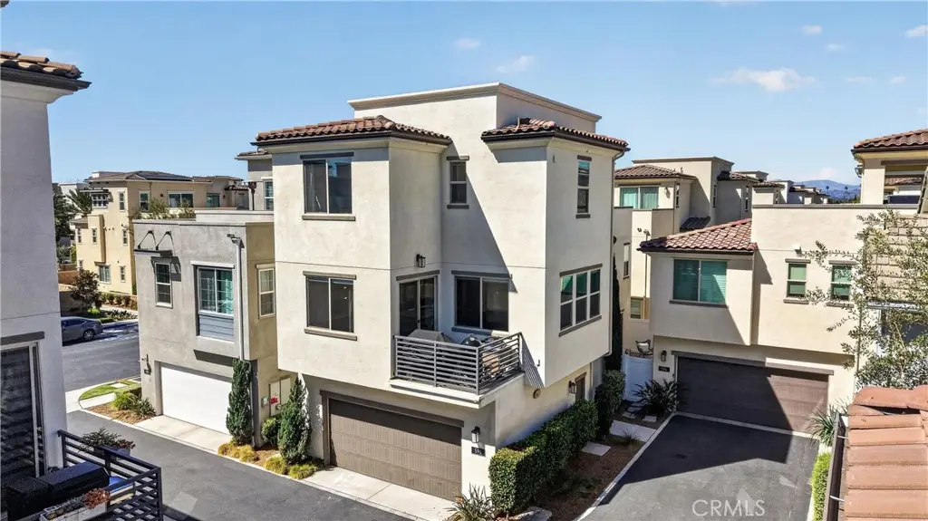 Condominium for sale at 592 S Motif, Anaheim, CA featuring 4 beds and 4 baths