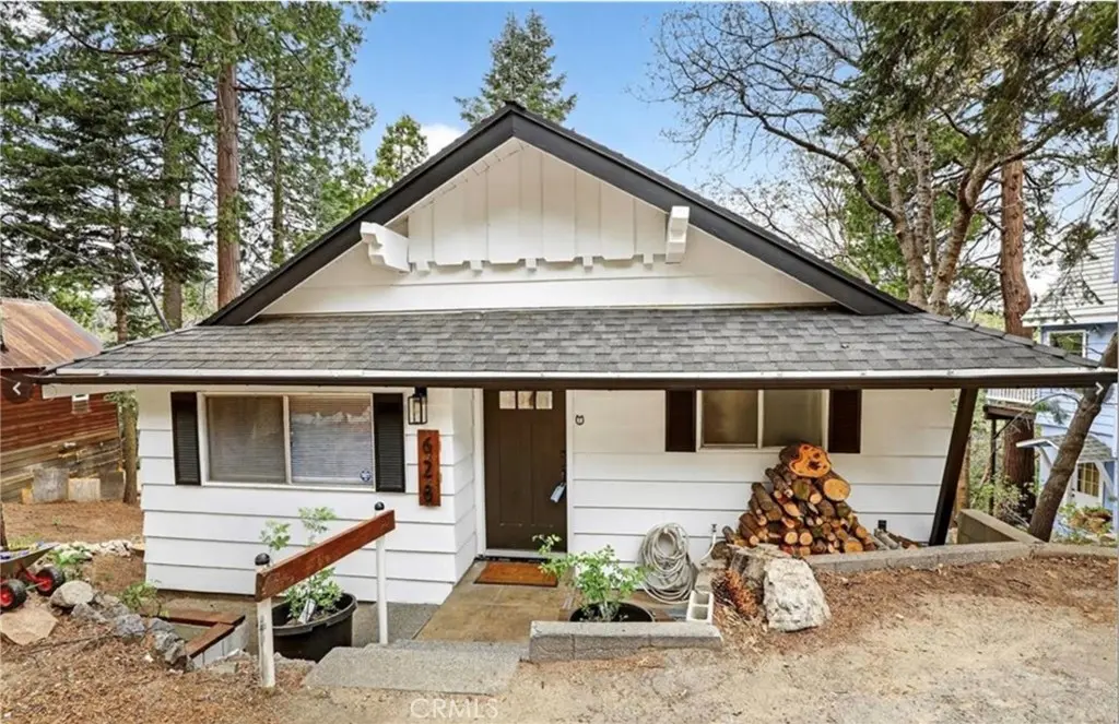628 Rose, Twin Peaks, CA — listing photo 1